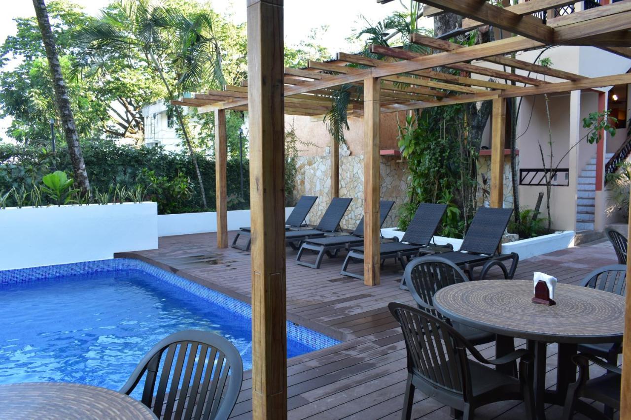 Hotel Maya Tulipanes Palenque Bagian luar foto